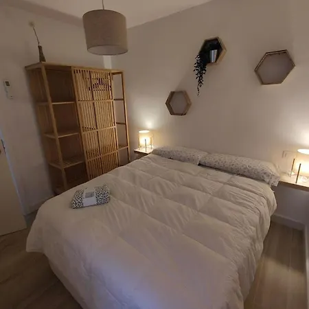 Boutique Old Town & With 2bed-2bath Apartment *